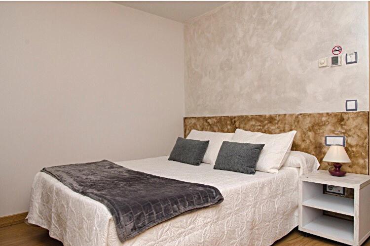 スタンダードルーム, Hostal Don Rodrigo