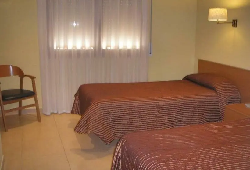 スタンダードルーム, Hostal Mallorquines