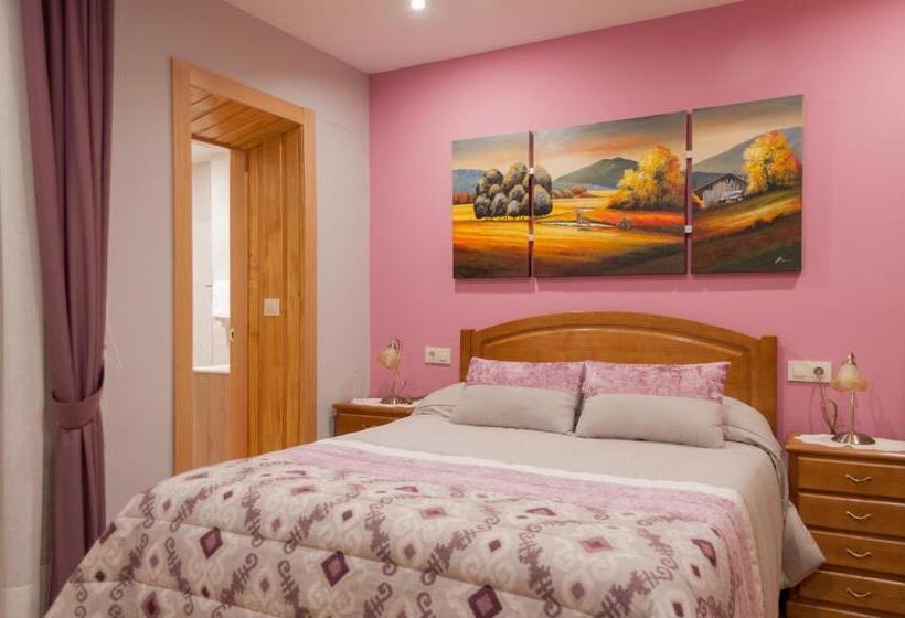 اتاق استاندارد, Hostal Tribal