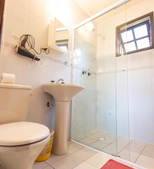 اتاق خانوادگی با چشمانداز کوه, Pousada 3 Pinheiros A 400m Do Museu Automotivo Carde