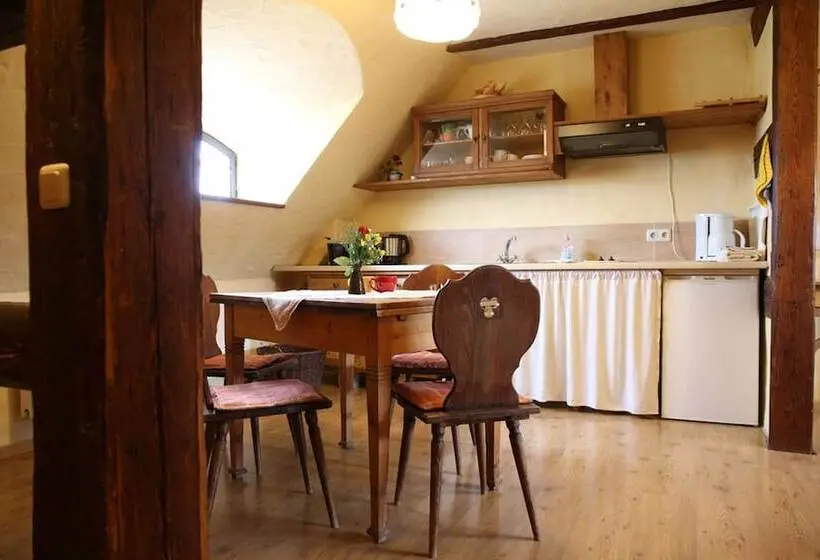 1 Bedroom Apartment, Rittergut Positz