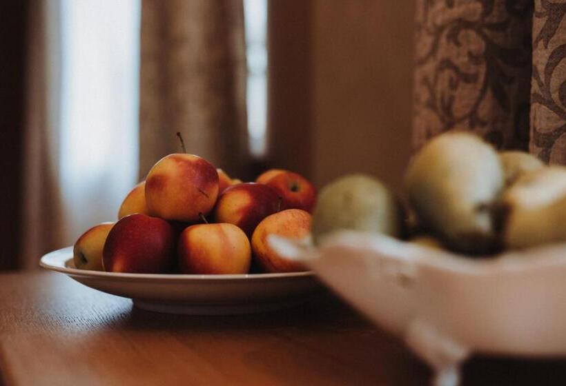 스위트, Rittergut Positz