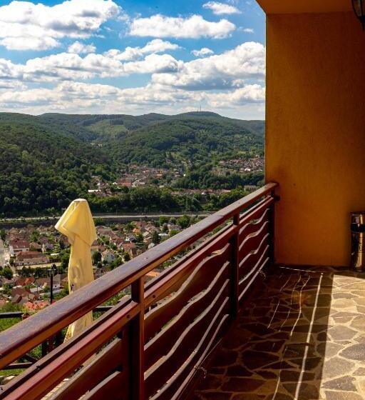 اتاق استاندارد با بالکن, Pension Bella Vista