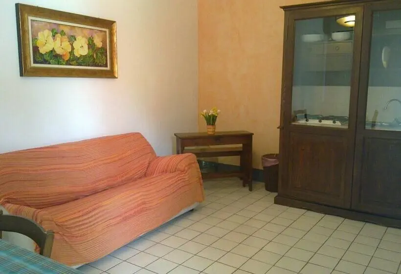 Huoneisto 2 Makuuhuonetta Terassi, Residence Acanto