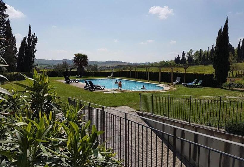 شقة غرفتين نوم مزودة بتراس, Agriturismo Fattoria Rozzalupi