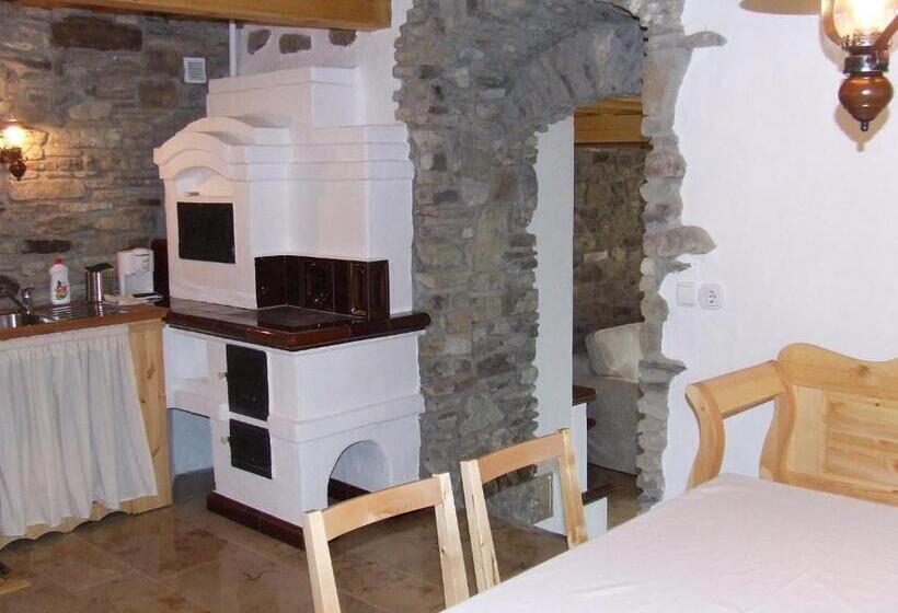 １ベッドルームのスーペリアアパートメント, Csátó Vendégház