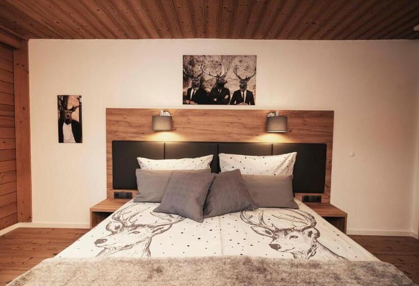 ファミリールーム, Golf & Ski Chalet