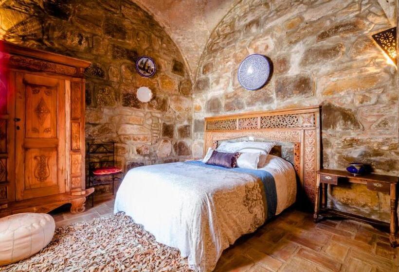 غرفة عائلية, Hostal El Asturiano