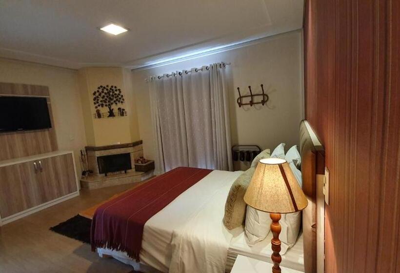 اتاق لوکس, Pousada Annecy Capivari Fácil Acesso Ao Centrinho E Baden Bar