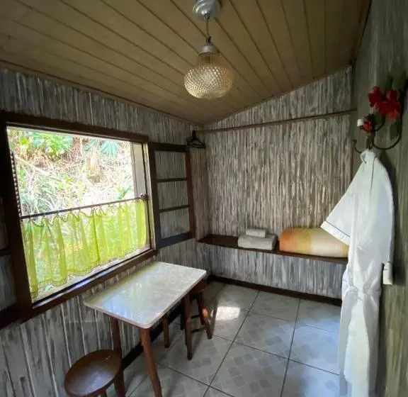 کلبه ییلاقی, Chalés Canto Do Rio