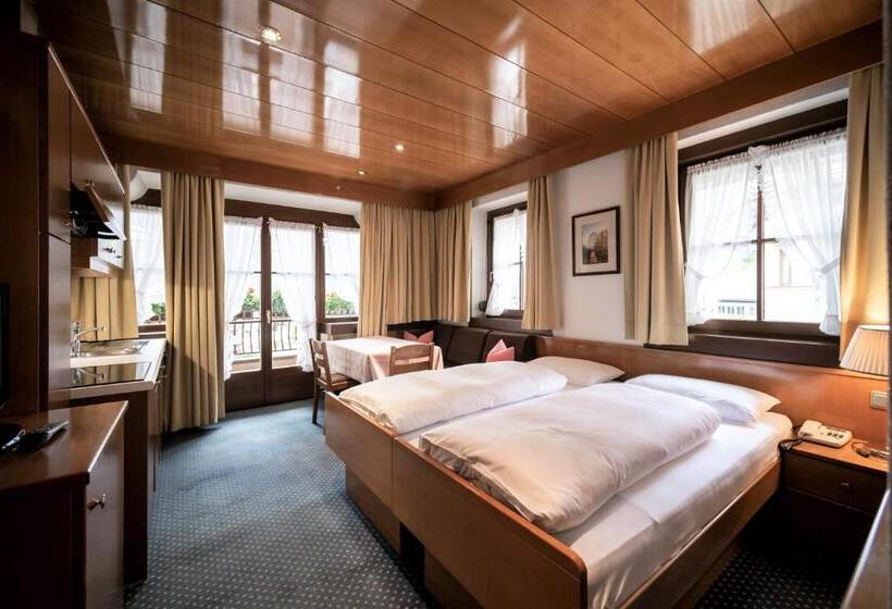 スタンダードスタジオ, Residence Villa Stella