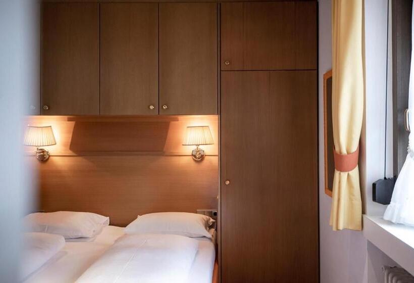 ベーシックワンルーム, Residence Villa Stella