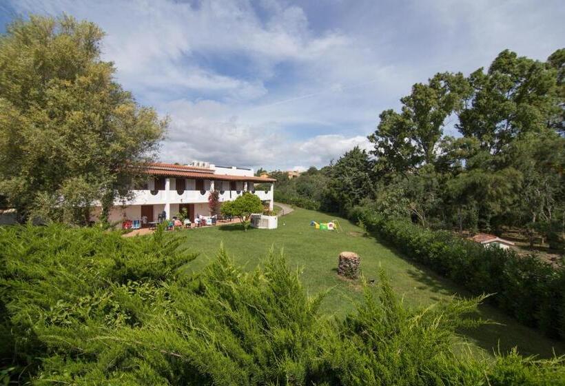 Апартаменты 2 Спальни, White Sand Residence
