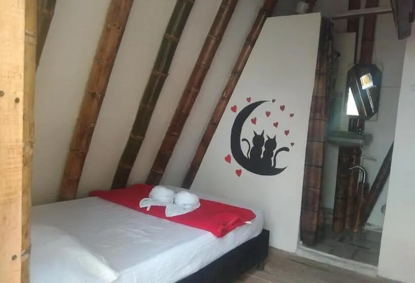 １ベッドルームハウス, Hostal Bremen Jq