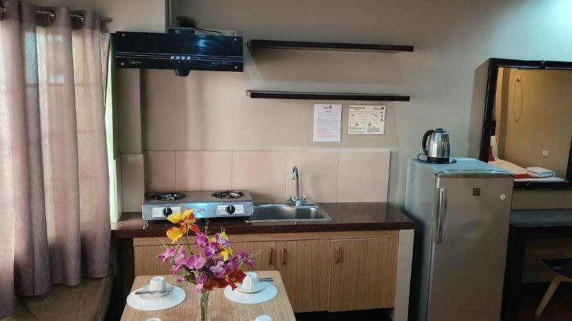 سوییت خانوادگی, Cdo Grace Residence Hall