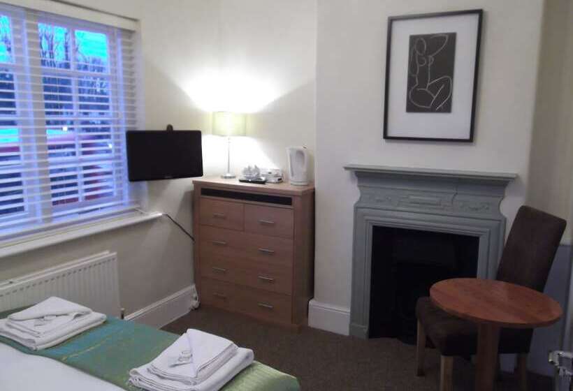 标准间, The Stag Enfield