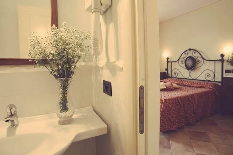 Standard-studio, Casa Ressia