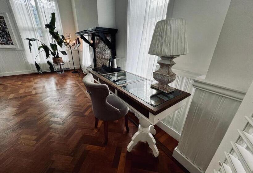 Люкс Superior, Het Oude Raadhuis