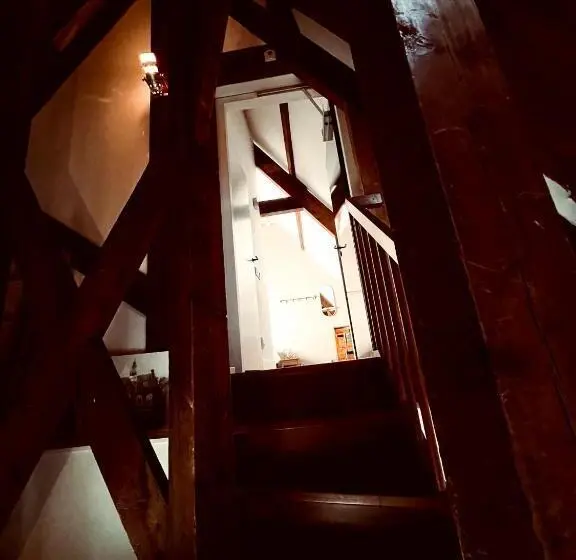スタンダードルーム, Het Oude Raadhuis