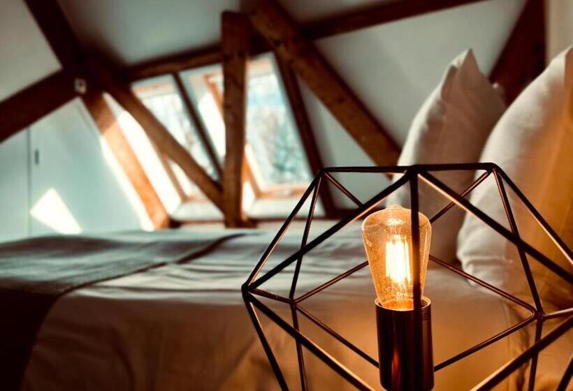 Номер Стандарт, Het Oude Raadhuis