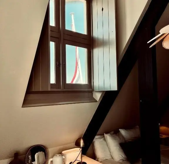 クラシックルーム, Het Oude Raadhuis