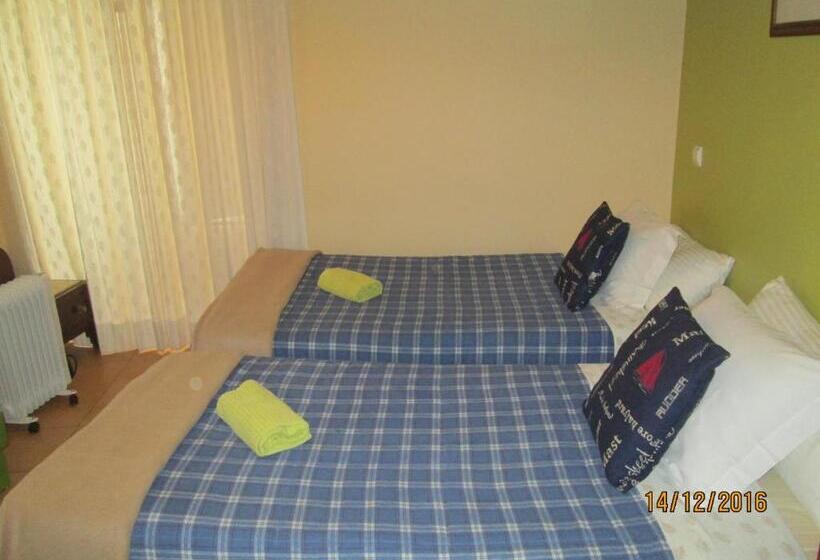 اتاق استاندارد با سرویس بهداشتی مشترک, Guest House Capitao Mor