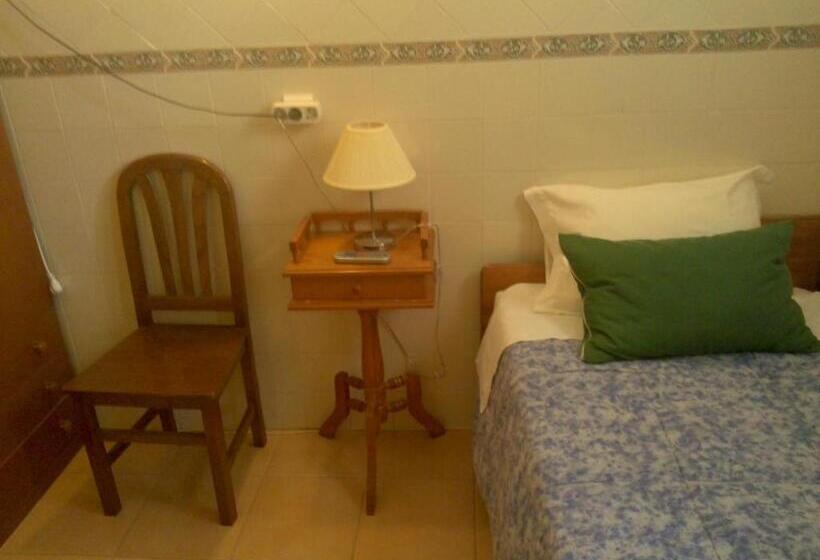 اتاق اکونومی یک تخته, Guest House Capitao Mor