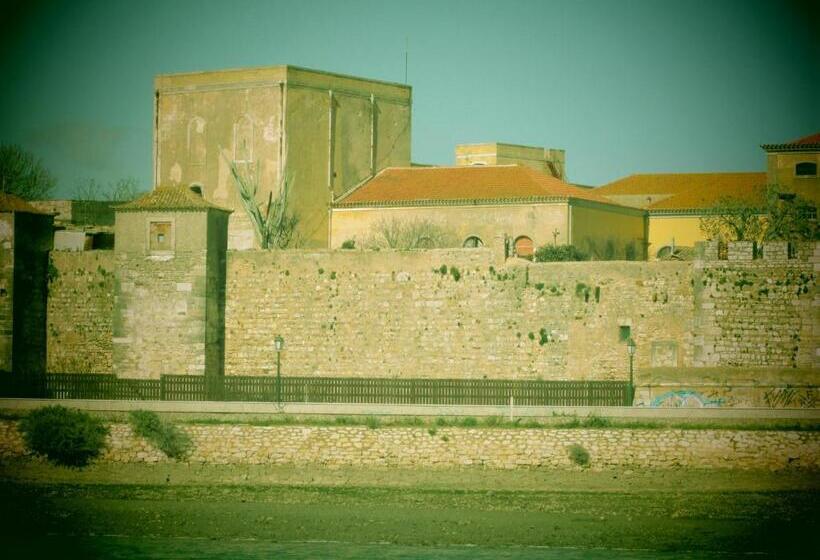 اتاق استاندارد یک نفره, Guest House Capitao Mor