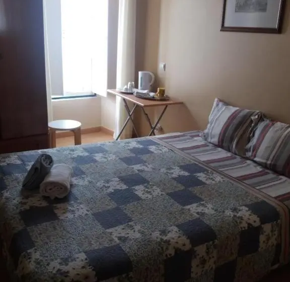 اتاق استاندارد یک نفره, Guest House Capitao Mor