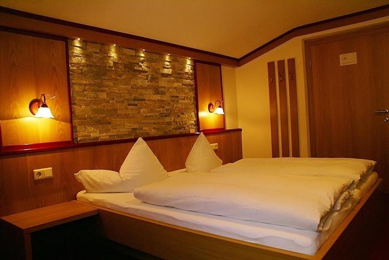 غرفة عائلية, Haus Gisela