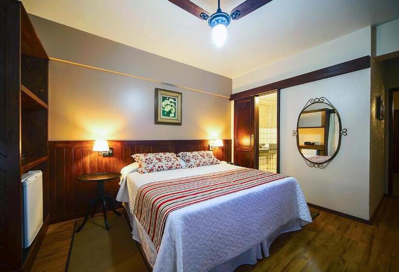 Quarto Estandar, Pousada Dos Pinhos