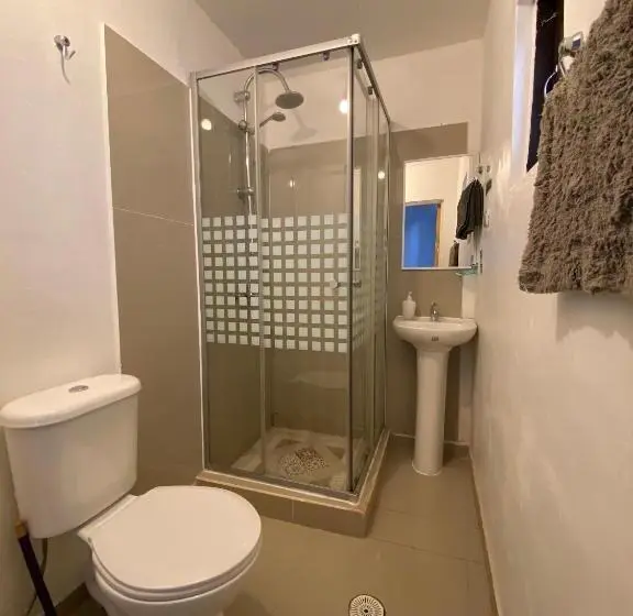 اتاق استاندارد, Rey Lagarto Hostel