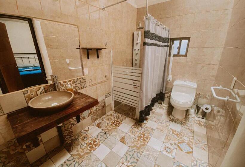 标准间, Rey Lagarto Hostel