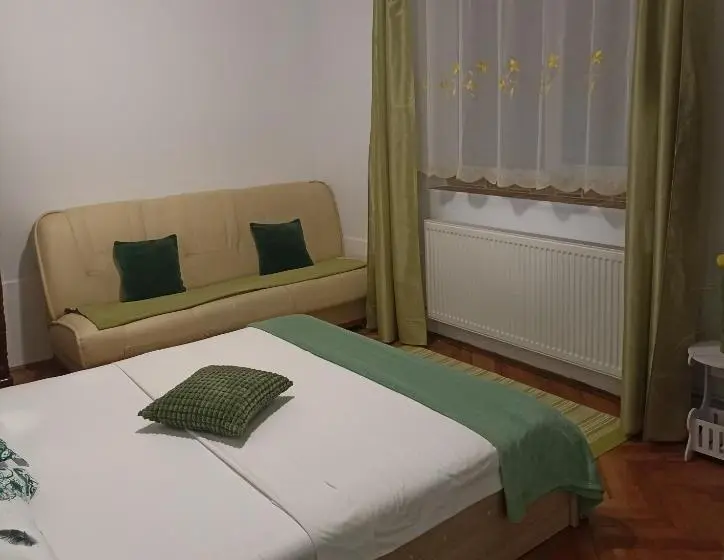 １階の１ベッドルームアパートメント, Pension Verde