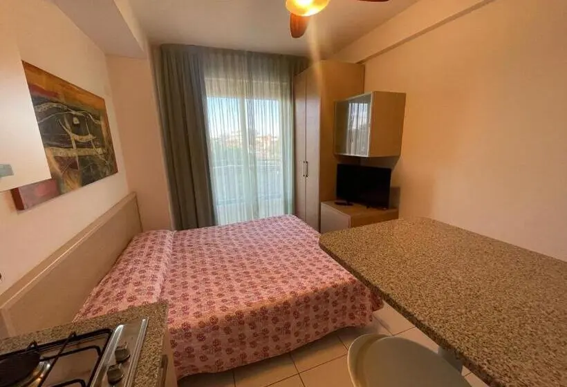 スーペリアスタジオ, Residence Zenith Agenzia Cocal