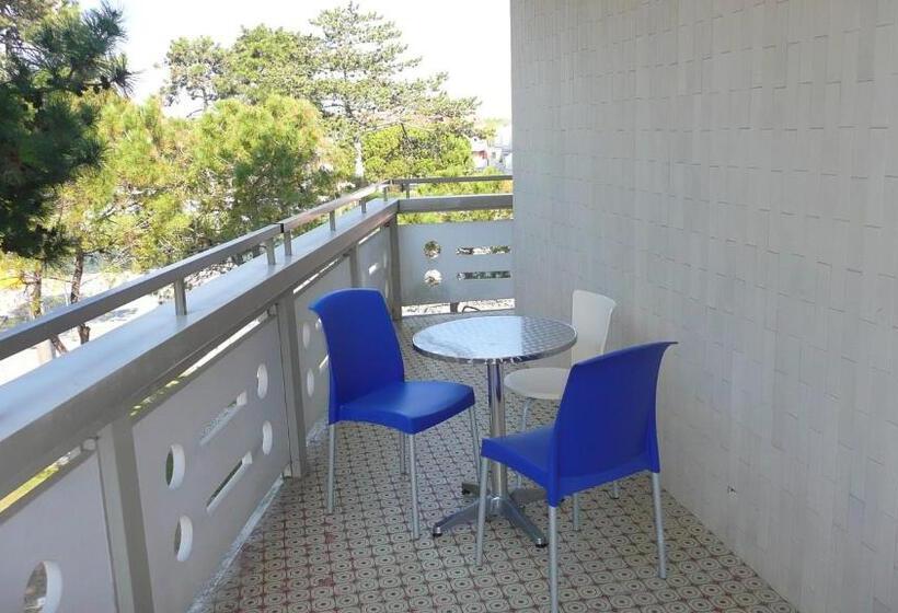 آپارتمان سوپریور 1 خوابه, Residence Zenith   Agenzia Cocal