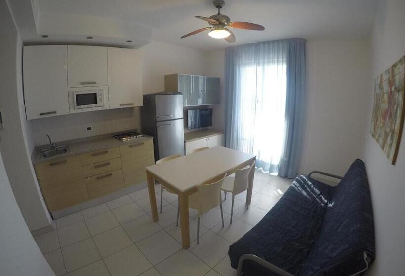 آپارتمان سوپریور 1 خوابه, Residence Zenith   Agenzia Cocal