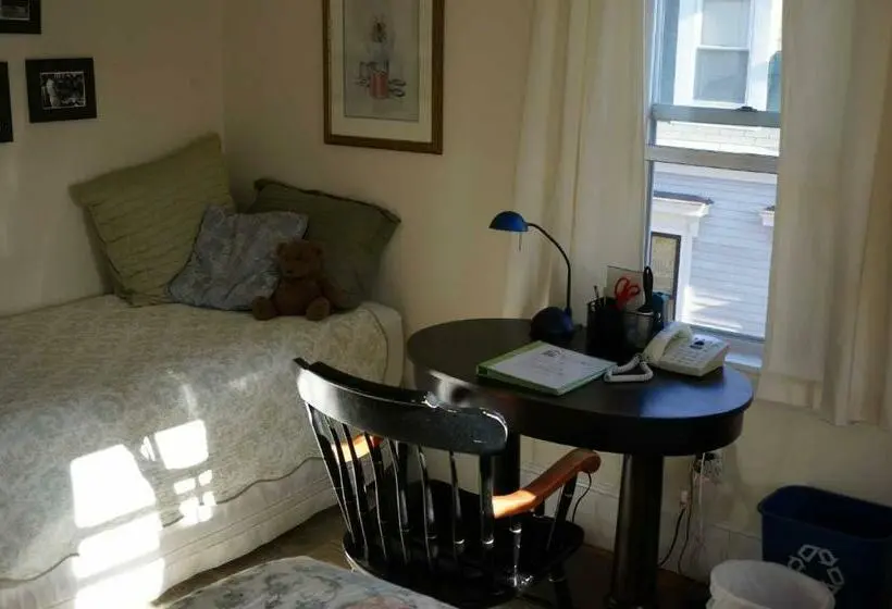 اتاق استاندارد با سرویس بهداشتی مشترک, The Morrison House Bed And Breakfast