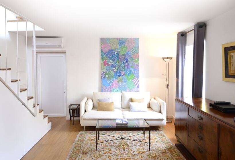 اتاق دوبلکس, Casa Balthazar