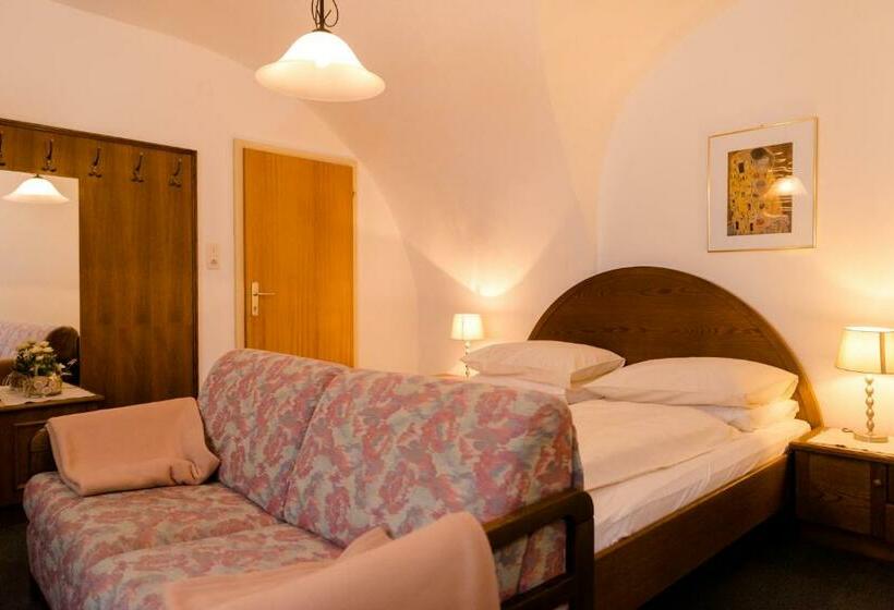 スタンダードトリプルルーム, Gasthof Grillitsch Rösslwirt