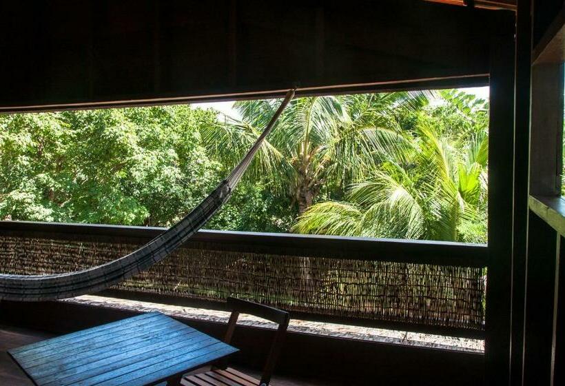 اتاق استاندارد با چشمانداز دریا, Jangada Lodge