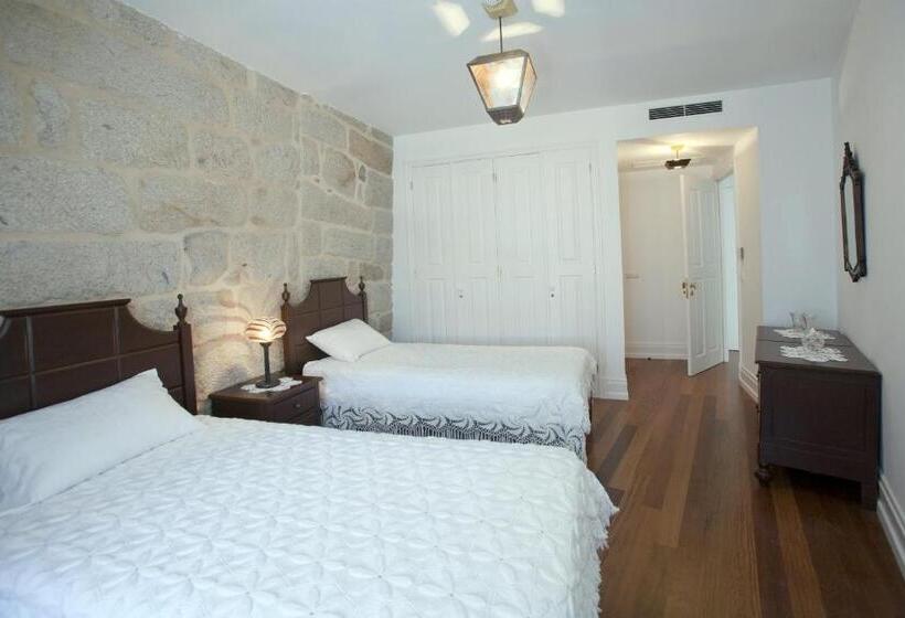Habitació Estàndard, Mercearia Da Vila