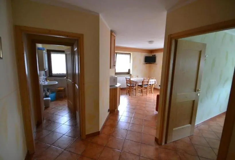 Huoneisto 2 Makuuhuonetta, Residence Casa Federica