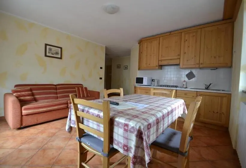 Huoneisto 2 Makuuhuonetta, Residence Casa Federica