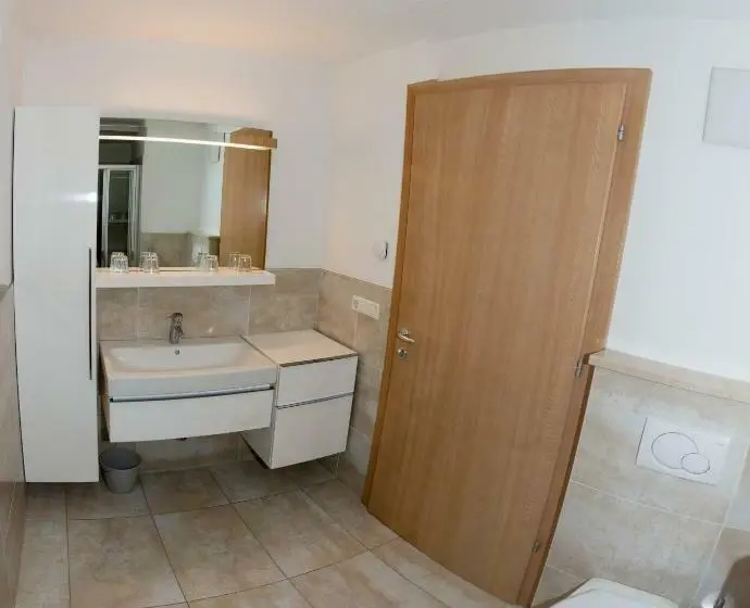 آپارتمان 2 خوابه, Residence Fiegl