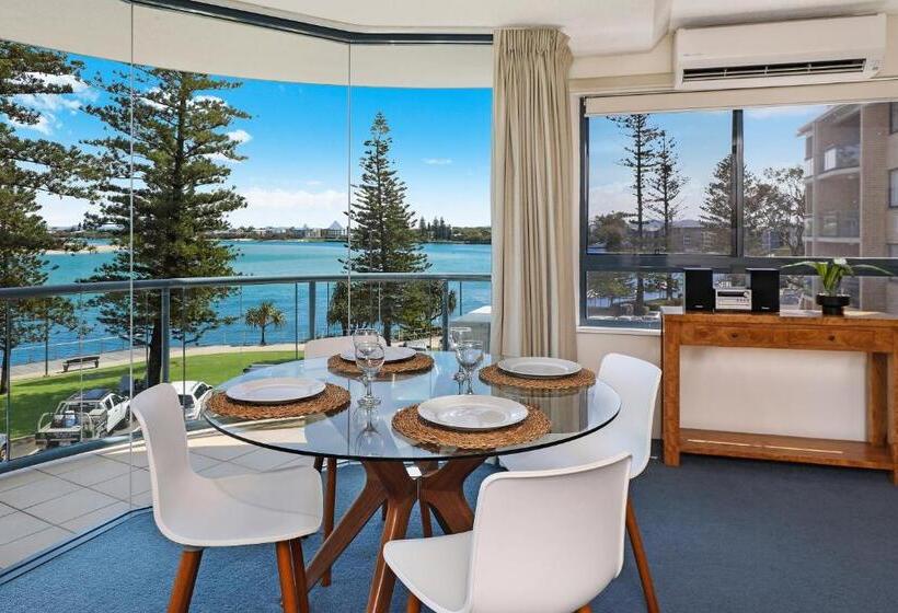 דירת חדר נוף לים, Cerulean Apartments