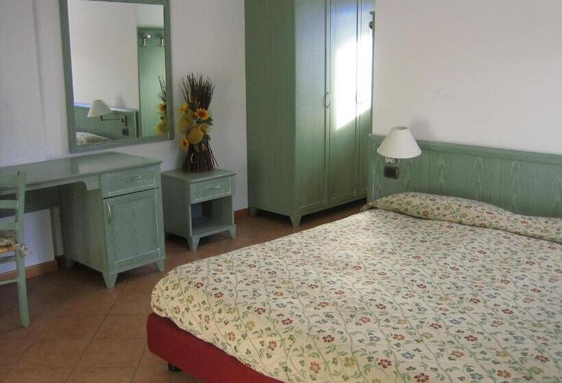 اتاق استاندارد, Agriturismo Raethia