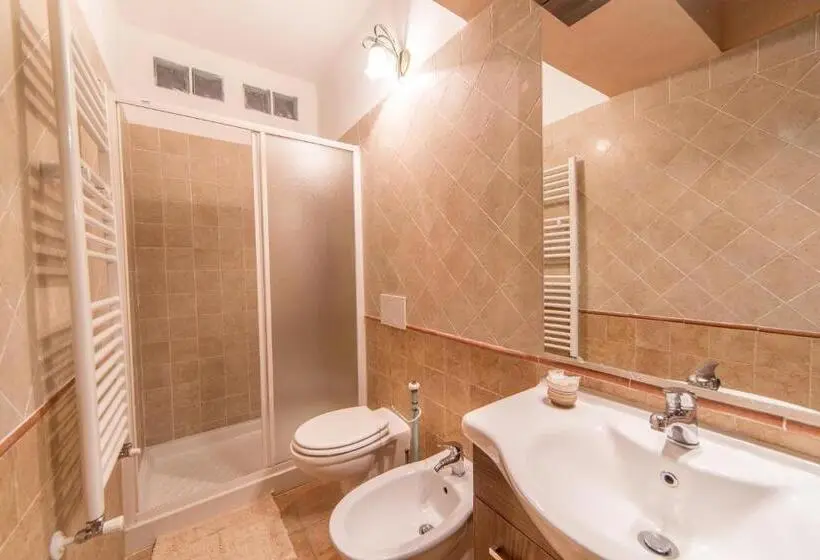 Standard Kolmen Hengen Huone, Bio Agriturismo Aia Del Tufo