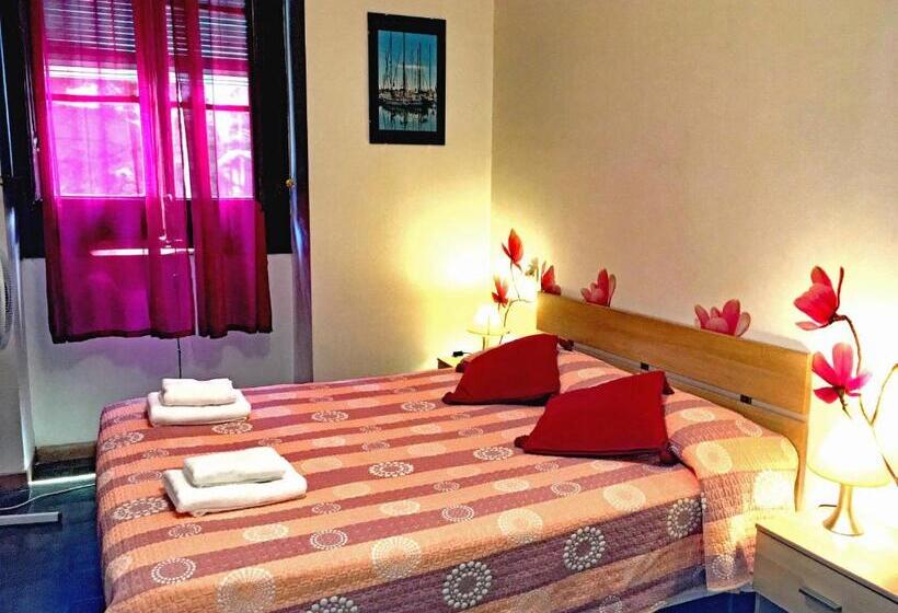 带共用浴室的标准房间, Pensión Borrás