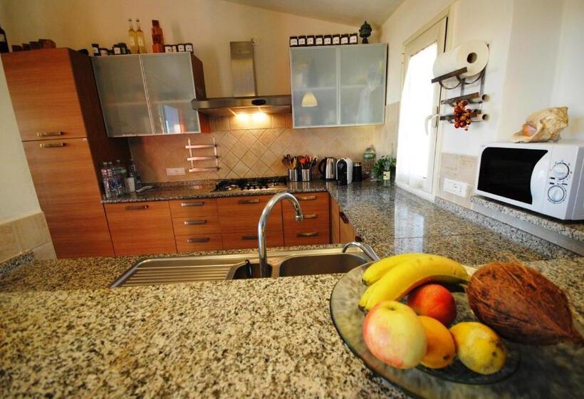 带露台的套间, Holiday Residence Rifugio